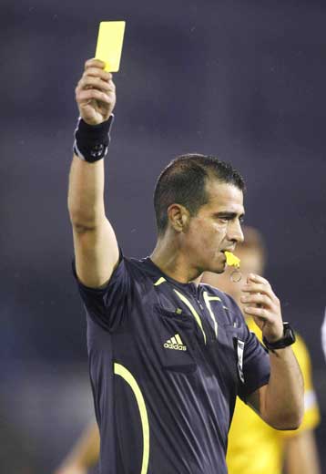 Στην πειθαρχική επιτροπή της ΚΕΔ παραπέμπεται ο Ζωγράφος