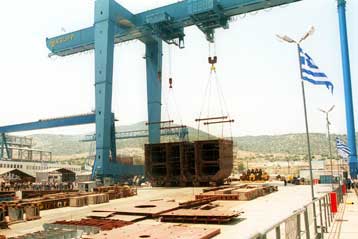 Μνημόνιο συνεργασίας υπέγραψαν η γαλλική DCNS και τα Ναυπηγεία Ελευσίνας