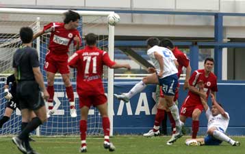 Όρθιος στην κούρσα της ανόδου ο Εθνικός, 1-0 τον Εθνικό Αστέρα