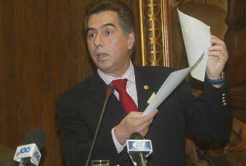 Έκτακτο δημοτικό συμβούλιο στη Θεσσαλονίκη για τις καταγγελίες της υπεξαίρεσης