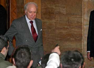 Συναντήσεις Νίμιτς σε Σκόπια και Αθήνα για αναθέρμανση σχέσεων