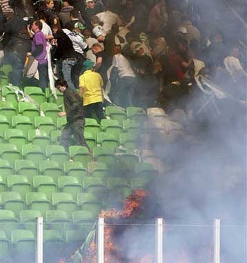 Νίκησε τη Χρόνινχεν και ελπίζει να αρπάξει το… στέμμα από την Αϊντχόφεν