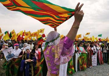 Ο δήμαρχος του Ντιγιάρμπακιρ καταδικάζεται για στήριξη σε Κούρδους διαδηλωτές