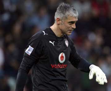 Τρέχει για να προλάβει τον Ηρακλή ο Νικοπολίδης, πρόβλημα και με Μπελούτσι, Νούνιες