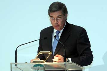 Παράταση της κρίσης στις αγορές, μικρές επιπτώσεις στην Ελλάδα «βλέπει» ο Τ.Αράπογλου