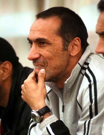 Πολύ κοντά στην οριστική απόφαση για το προπονητικό του μέλλον ο Δώνης
