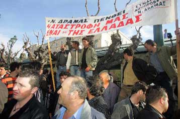 Σε νέες κινητοποιήσεις προχωρούν οι κτηνοτρόφοι Βορείου Ελλάδας
