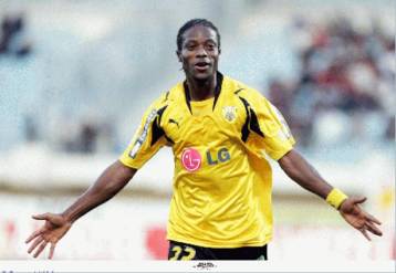 Ως πρωταθλητής θέλει να μείνει στην ΑΕΚ ο Καλόν, πολλά γκολ υποσχέθηκε ο Εντίνιο