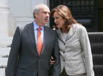 Σύσκεψη στο Μέγαρο Μαξίμου στον απόηχο της επίσκεψης Νίμιτς