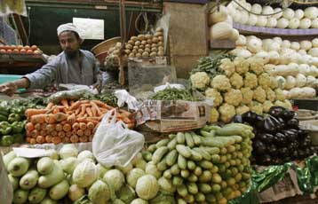 Βίαια επεισόδια στην ανατολική Ινδία λόγω των υψηλών τιμών στα τρόφιμα