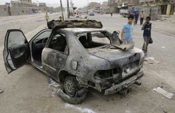 Με «ανοικτό πόλεμο» απειλεί ο σιίτης ηγέτης Μοκτάντα αλ Σαντρ στο Ιράκ