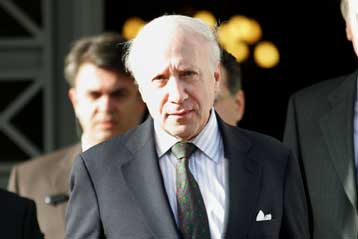 Εν αναμονή της επόμενης κίνησης του Μάθιου Νίμιτς η Αθήνα