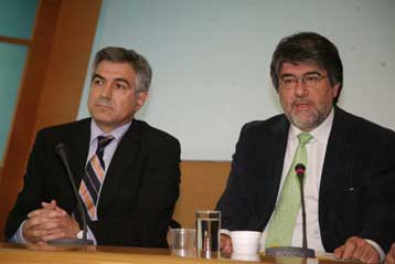 «Παρωδία» χαρακτηρίζει το ΠΑΣΟΚ το διαγωνισμό για την πρόσληψη 1.260 πυροσβεστών