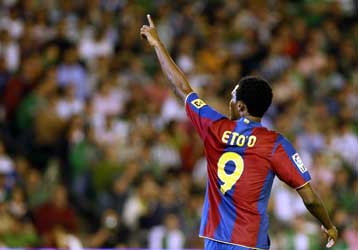 Αρνήθηκε ότι απείλησε να φύγει από την Μπαρτσελόνα ο Ετό