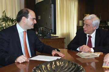 Τροποποίηση του νέου ΚΟΚ προανήγγειλε ο Πρ.Παυλόπουλος