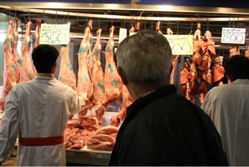 Εντατικοποιούνται οι έλεγχοι των Αρχών στην πασχαλινή αγορά