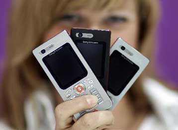 Μείωση 48% στα κέρδη της Sony Ericsson το πρώτο τρίμηνο