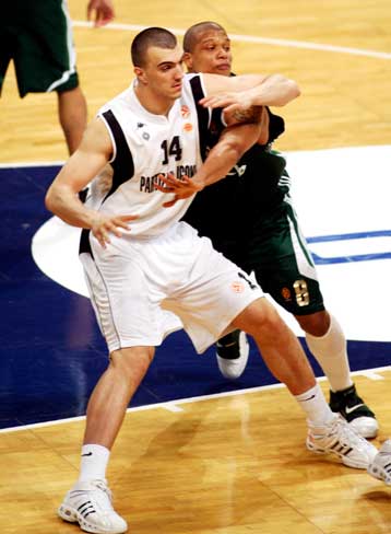 Στον Παναθηναϊκό ή στο ΝΒΑ θα αγωνίζεται του χρόνου ο Πέκοβιτς