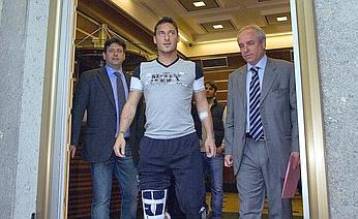 Στήριξη στον Ντελ Πιέρο προσέφερε ο Τότι μετά το δικό του… ρεκτιφιέ