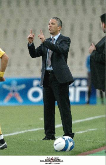 Ο κόσμος έχει κρίση και βλέπει, εκτιμά ο Κωστένογλου – Λυπηρή ημέρα για τον Λίνεν