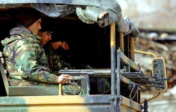 Νέοι βομβαρδισμοί της Τουρκίας κατά ομάδας Κούρδων ανταρτών στο Βόρειο Ιράκ