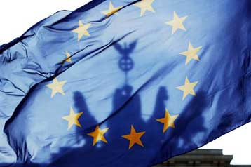 Η γερμανική Μπούντεσταγκ «αγκάλιασε» τη Συνθήκη της Λισαβόνας