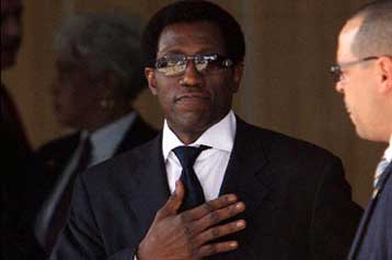 Σε τρία χρόνια φυλάκιση καταδικάστηκε ο διάσημος ηθοποιός Γουέσλι Σνάιπς