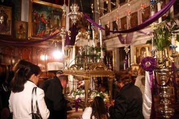 Κορυφώθηκε το Θείο Δράμα τη Μεγάλη Παρασκευή