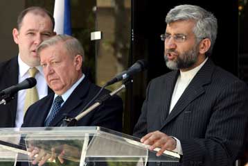 Με προτάσεις για την εκτόνωση της διαμάχης για τα πυρηνικά απαντά  στη Δύση το Ιράν