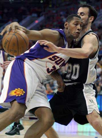 Με κορυφαίο τον Ντιαό οι Σανς επικράτησαν των Σπερς, νίκη για Χόρνετς επί του Ντάλας