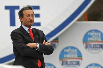 Πρόεδρος της ιταλικής Βουλής ο ηγέτης της Εθνικής Συμμαχίας Τζιανφράνκο Φίνι