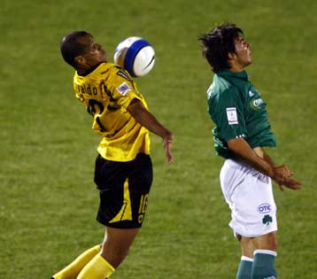 Ο Ίβανσιτς θέλει να μείνει, ο Ριβάλντο δεν αλλάζει απόφαση