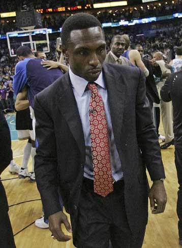 Παρελθόν από την τεχνική ηγεσία των Μάβερικς ο Εϊβερι Τζόνσον