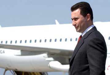 Δέσμευση Γκρουέφσκι για δημοψήφισμα επί της λύσης στο θέμα της ονομασίας