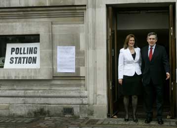 Πανωλεθρία για τους Εργατικούς στις τοπικές εκλογές στη Βρετανία