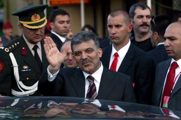 Στήριξη Γκιουλ σε ΠΓΔΜ για την ένταξη στο ΝΑΤΟ