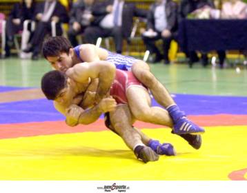 Αποκλεισμός για Ιακωβίδη, Παπαδόπουλο και Μπατζέλα