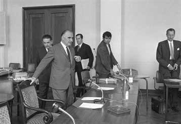 Η υπογραφή των συμφωνιών της Γκρενέλ