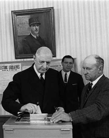 Νίκη του Ντε Γκωλ στις εκλογές