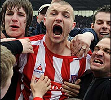 Πρωταθλήτρια η Γουέστ Μπρομ, η Στόουκ ανέβηκε στην premier league