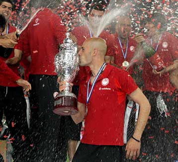 Μία ακόμα φιέστα, ένας ακόμα τίτλος στο Καραϊσκάκη