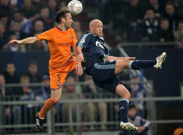 Ρήξη χιαστού για τον Μιλίτο της Μπαρτσελόνα