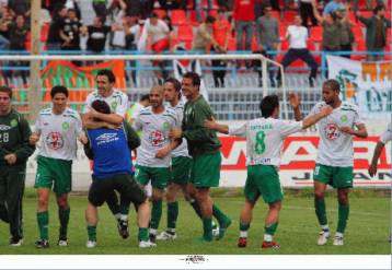 Παραμένει στην κούρσα της ανόδου ο Παναθρακικός, 2-0 τον Ολυμπιακό Βόλου