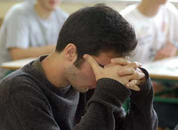 Αποκαλυπτική έρευνα της ΟΛΜΕ για το πρόγραμμα σπουδών και τα σχολικά βιβλία