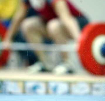 Αρνείται τη σχέση με χορήγηση παράνομων φαρμάκων ο γιατρός της ΕΟΑΒ