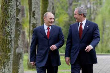 Συμφωνία μη στρατιωτικής πυρηνικής συνεργασίας υπέγραψαν ΗΠΑ και Ρωσία