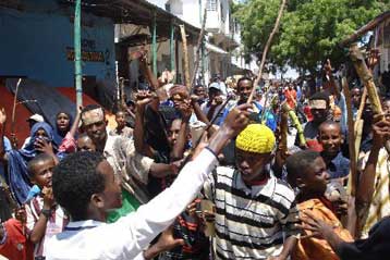 Μορφή λαϊκής εξέγερσης λαμβάνουν οι διαδηλώσεις για τα τρόφιμα στη Σομαλία