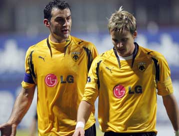 Κάταγμα στο δάκτυλο υπέστη ο Τόζερ, με ελλείψεις η ΑΕΚ στο «Κλ. Βικελίδης»