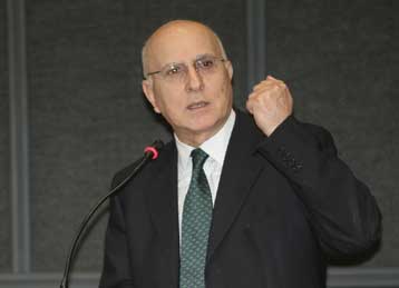 «Η Μεσόγειος απειλείται περισσότερο από την κλιματική αλλαγή» δηλώνει ο Σταύρος Δήμας