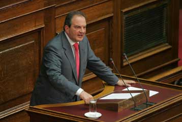 Τώρα η αναθεώρηση του Συντάγματος, τονίζει ο πρωθυπουργός